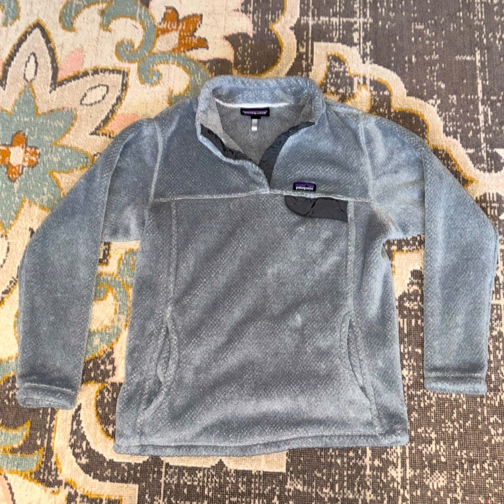 Girls Patagonia pullover